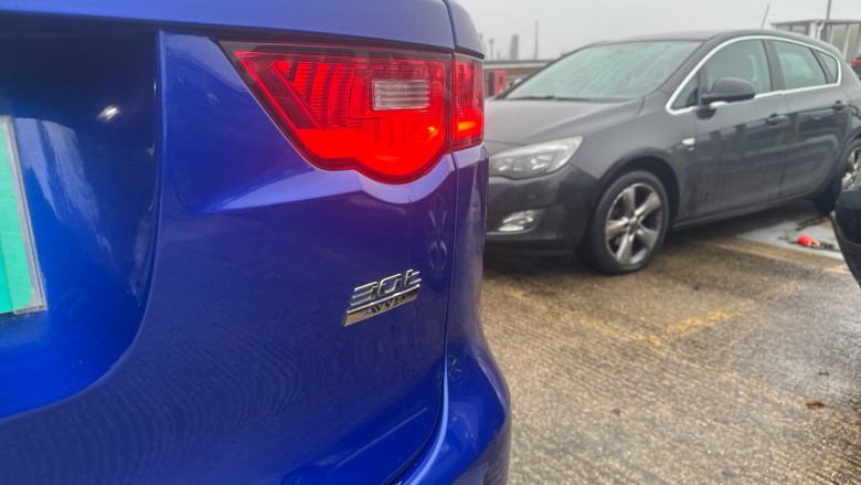 Jaguar F-Pace 2.0 [300] R-Sport 5dr Auto AWD Petrol Estate